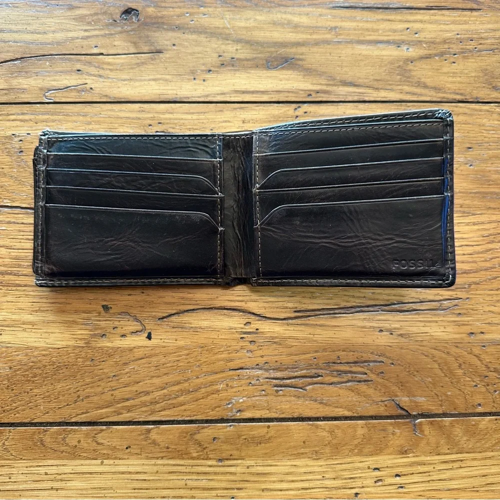 Fossil Derrick Brown Leather Bifold Wallet Sliding 2-in-1 Removable Card Case